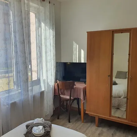 De La Promenade * Bains-les-Bains