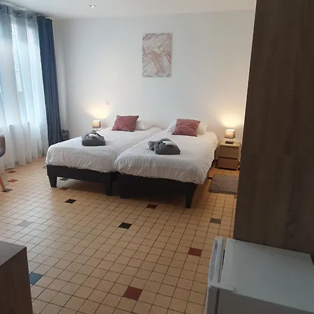 De La Promenade Otel