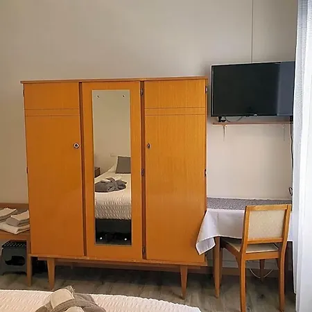 Otel De La Promenade Bains-les-Bains
